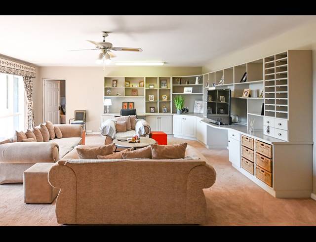 4 BEDROOM TOWNHOUSE FOR SALE IN WESTVILLE